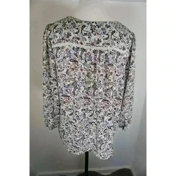 Collective Concepts Paisley Floral Blouse, Size MP - Picture 9 of 14